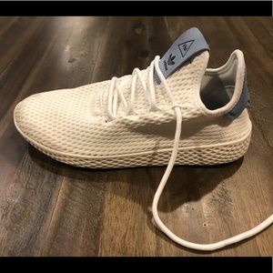 Adidas Pharrell Williams Sneakers